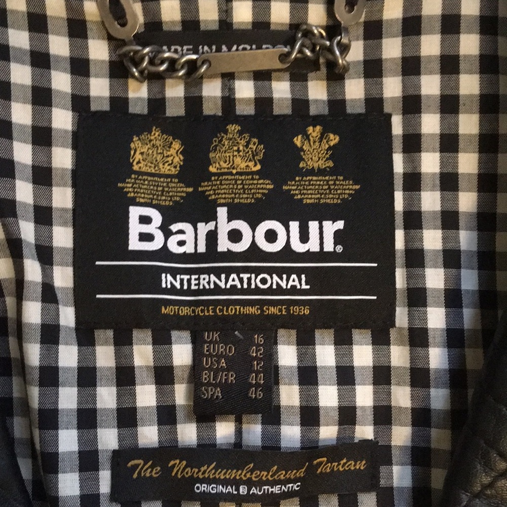 Barbour jacket - Picture 3 of 9